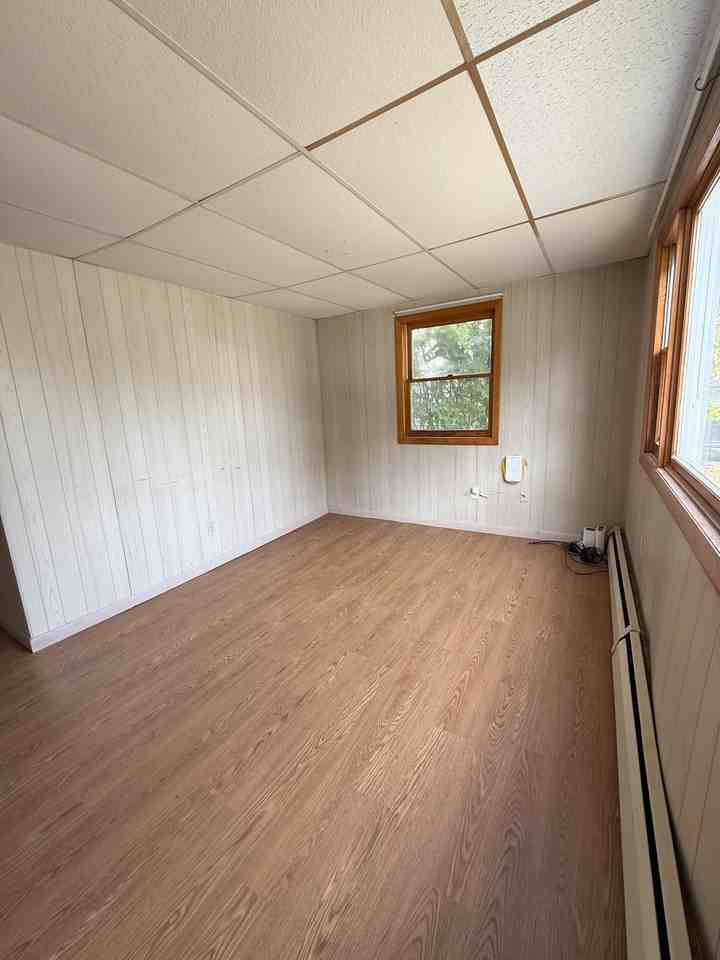 395 4th St #1 - Photo 3 of 8