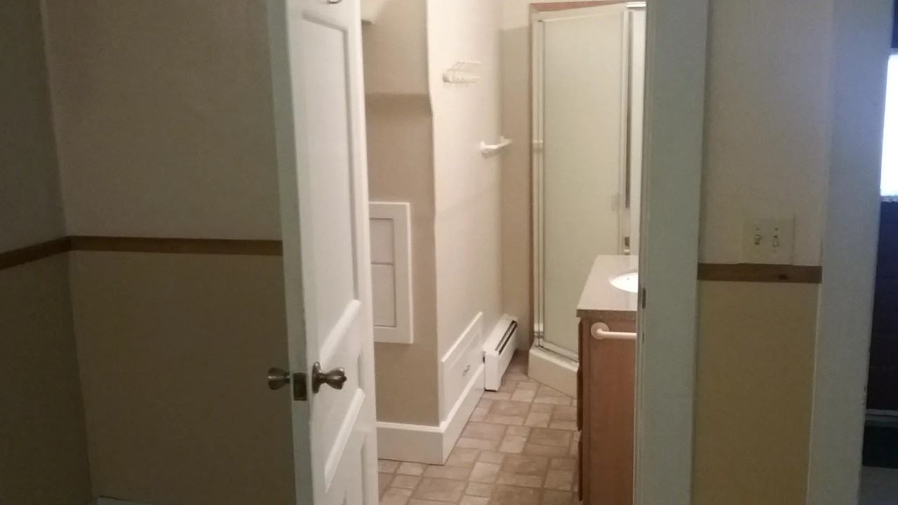 395 4th St #1 - Photo 7 of 8