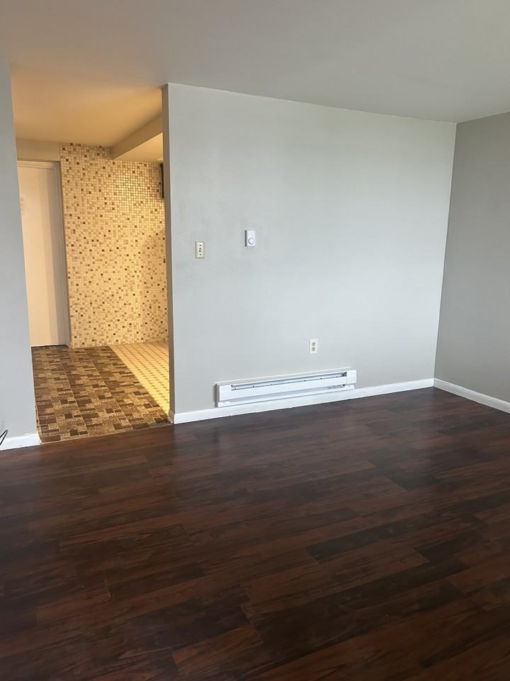 41 Division St #5 - Photo 4 of 6