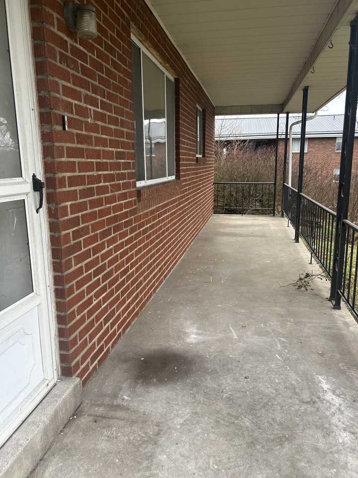 41 Division St #5 - Photo 5 of 6