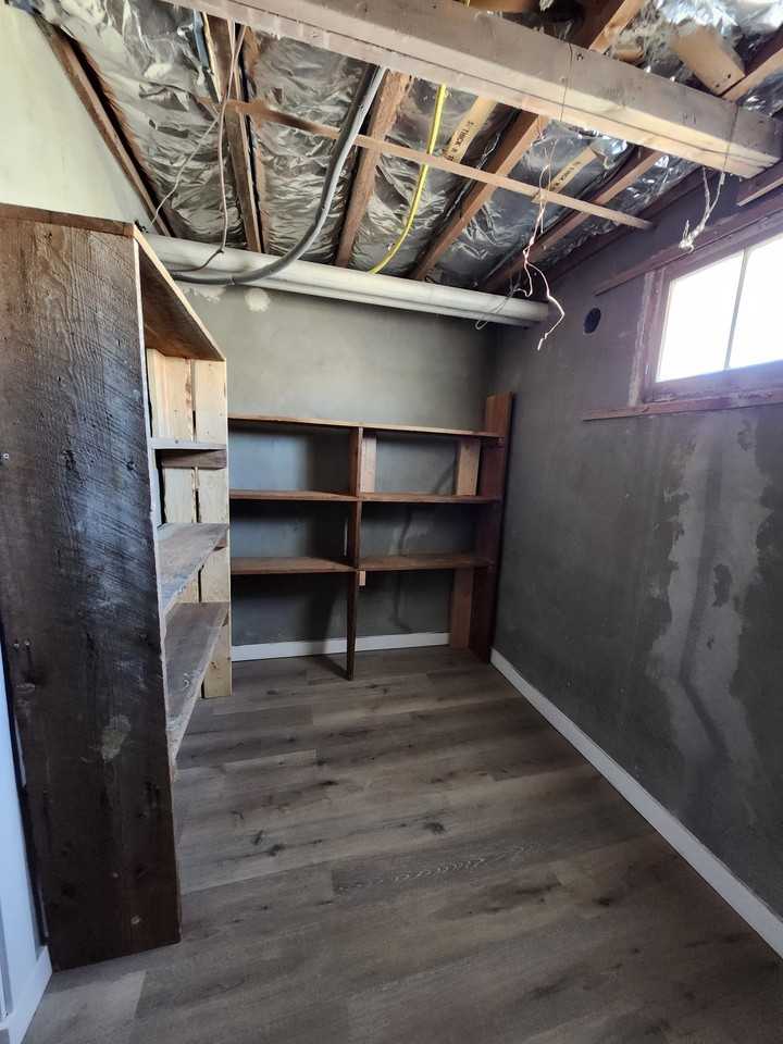 811 Ridge Ave - Photo 6 of 18