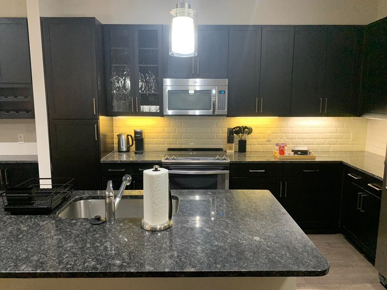 1250 State St #1391602P - Photo 5 of 20