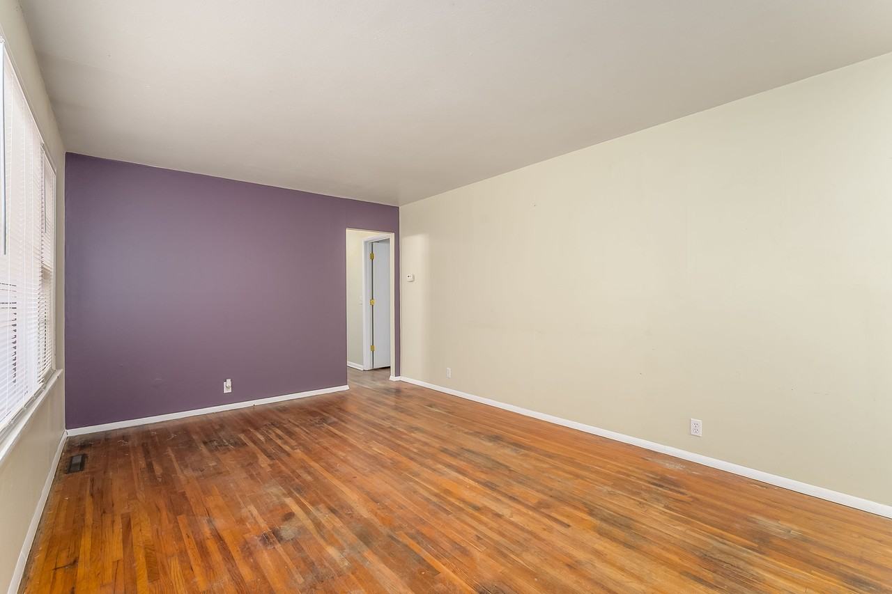 6225 N Independence St - Photo 5 of 10