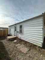 featured image of 922 W Cedar St