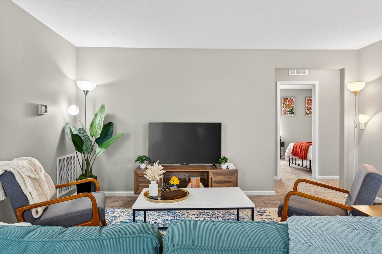 2024 Shadow Creek Blvd #1397943P - Photo 2 of 47