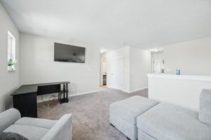 featured image of 4007 Woodview Dr