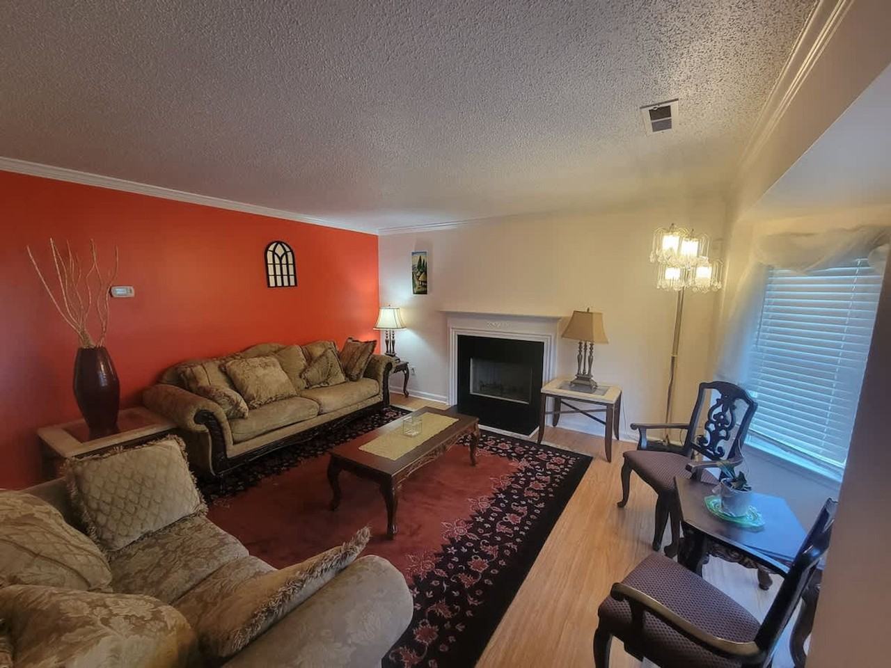 305 Humble Rd #1391421P - Photo 4 of 50