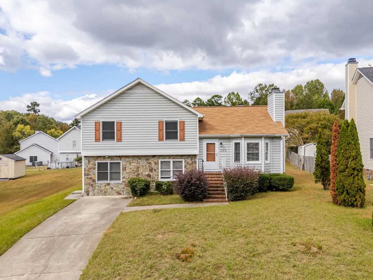 305 Humble Rd #1391421P - Photo 7 of 50