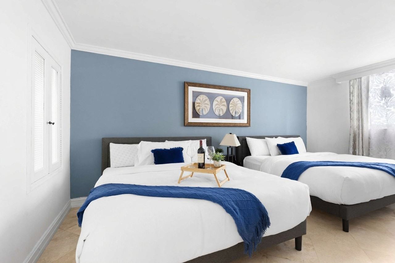 4001 South Ocean Drive - Photo 7 of 85