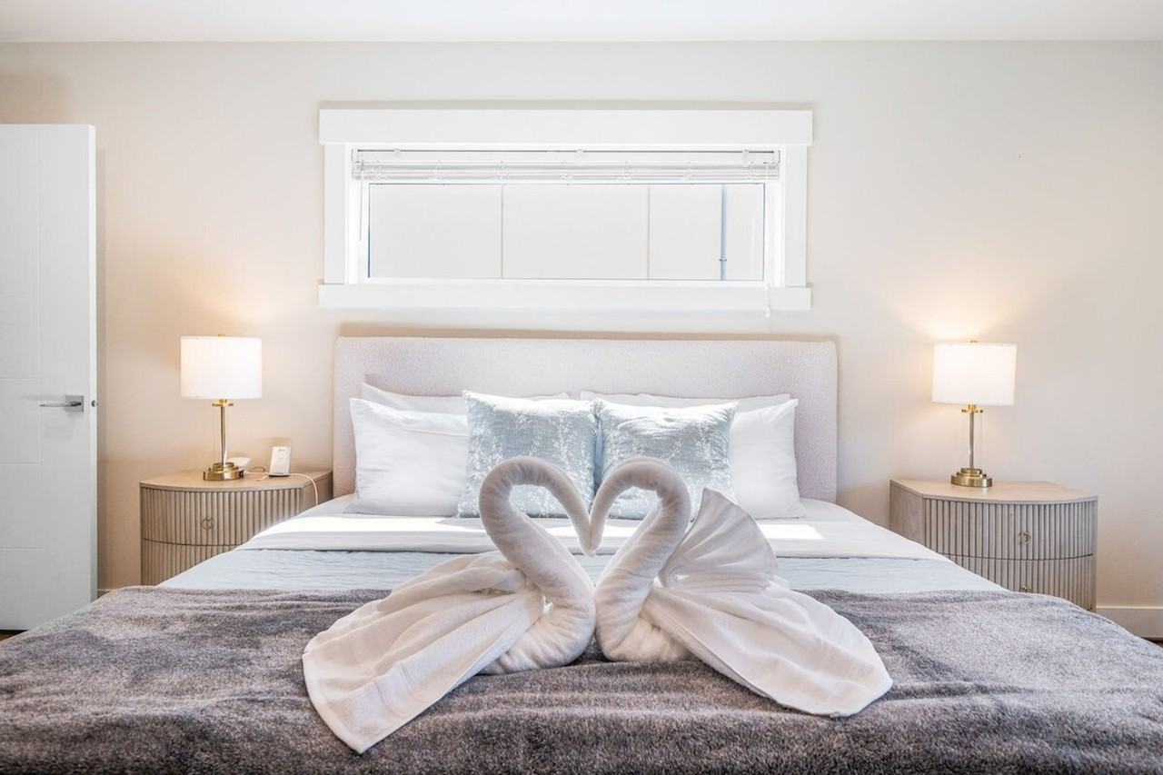 10404 2nd Pl Sw #1405638P - Photo 3 of 50