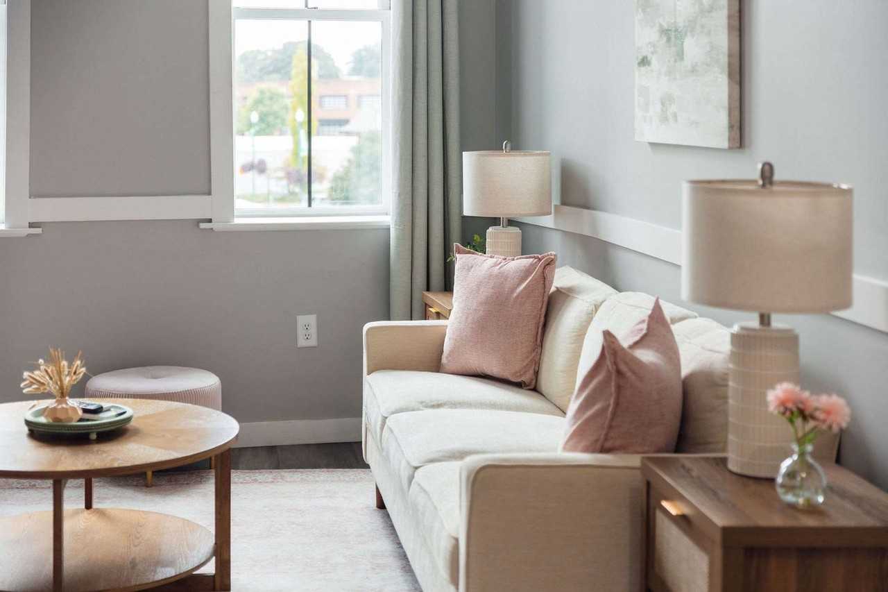 117 Spring St #1397972P - Photo 6 of 27