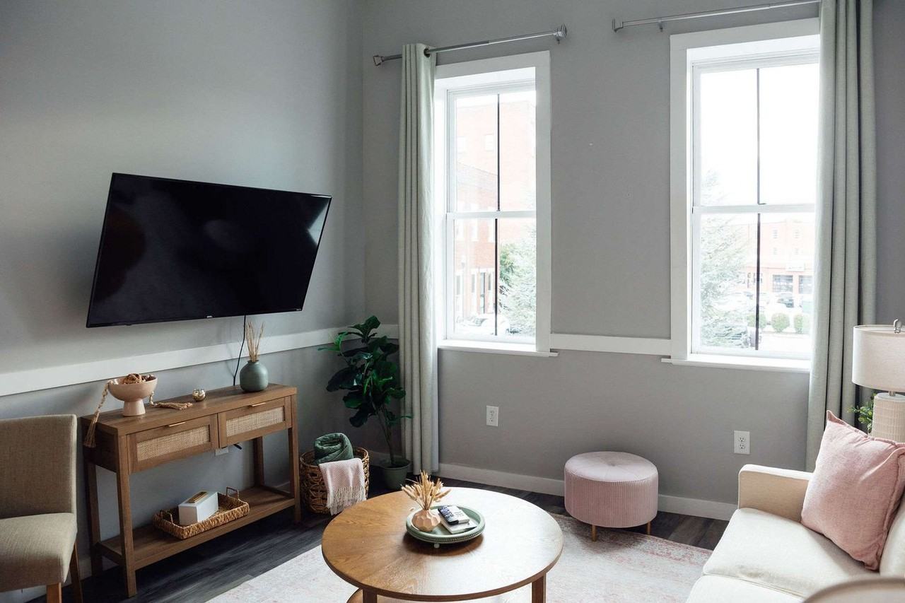 117 Spring St #1397972P - Photo 7 of 27