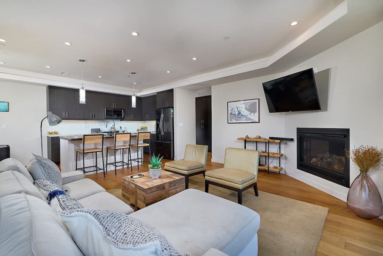 2310 Edinburg Ave #1407021P - Photo 5 of 31