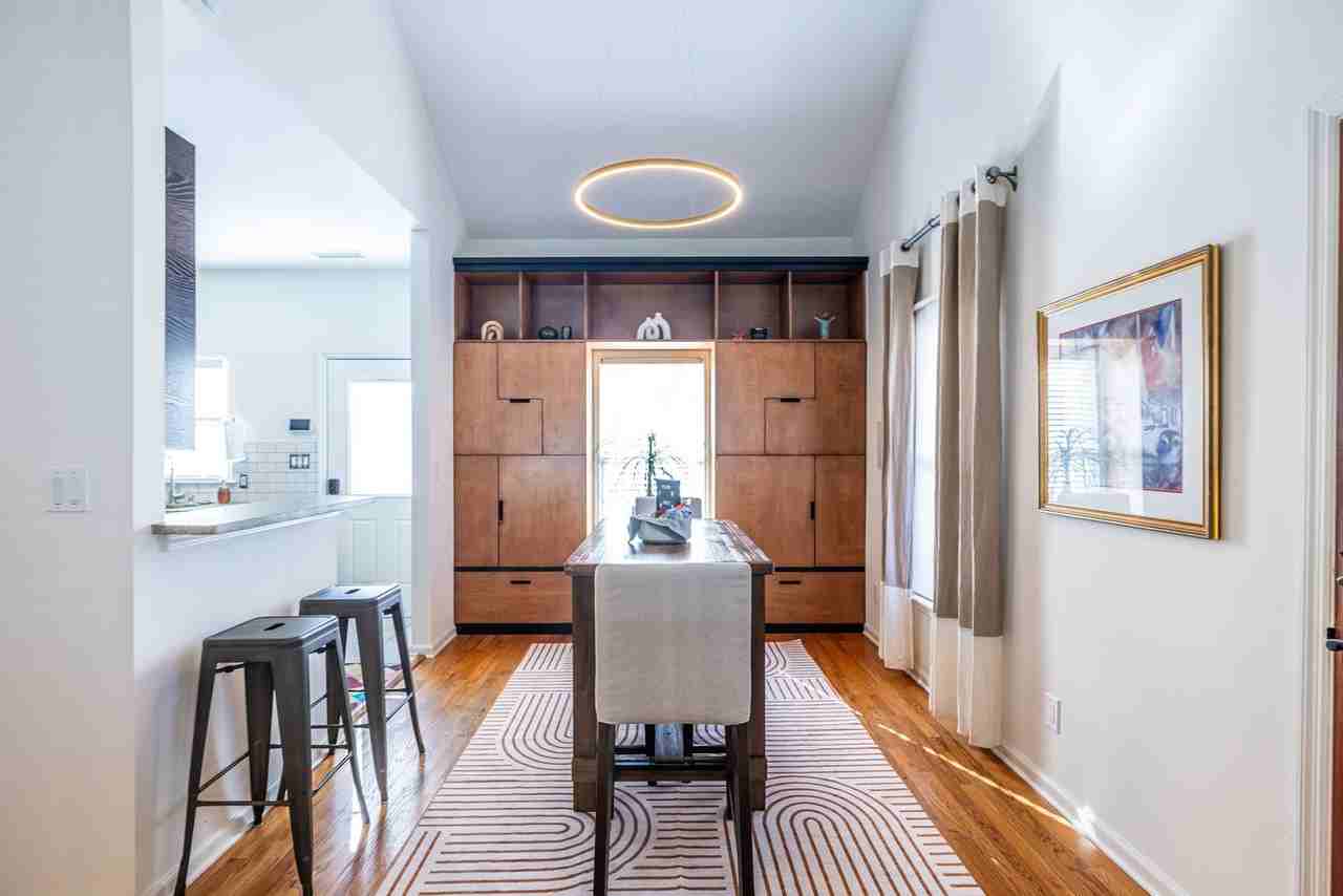 69 Randolph Street Northeast - Photo 3 of 50