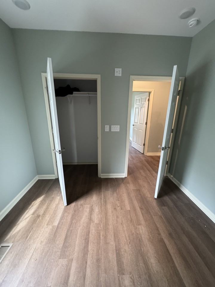 260 Cedar St #B - Photo 2 of 12