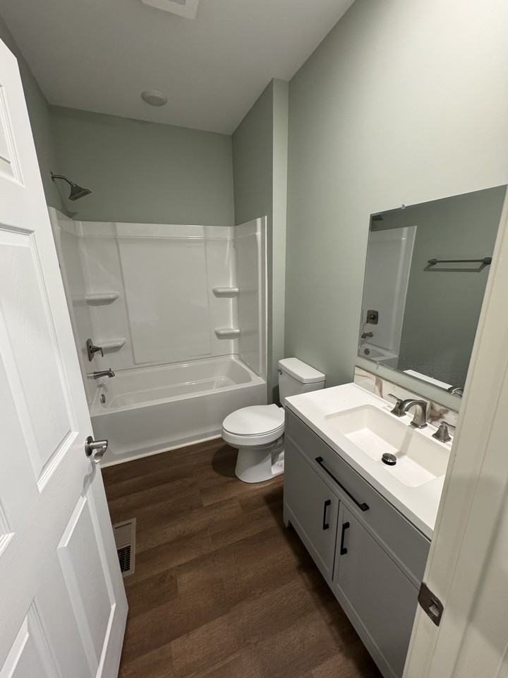 260 Cedar St #B - Photo 5 of 12