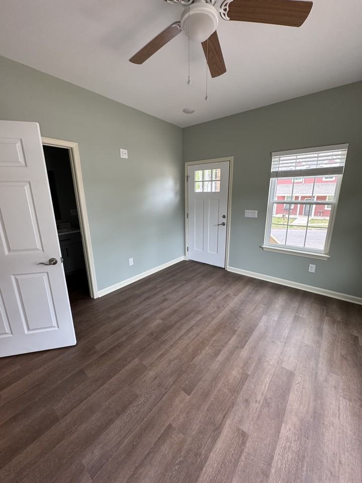 260 Cedar St #B - Photo 6 of 12