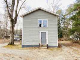 featured image of 1203 N Mecklenburg Ave