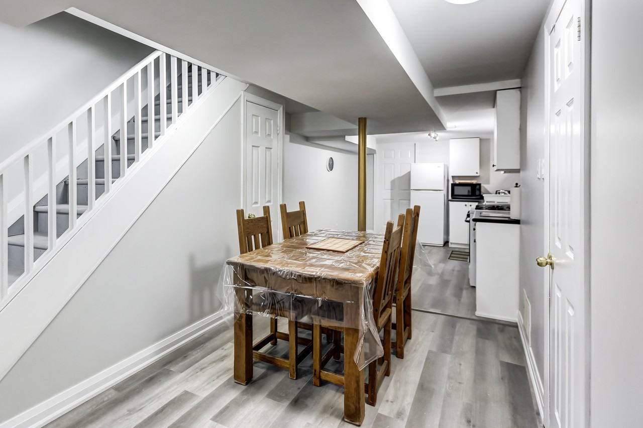 220 Shaw Street #BSMT - Photo 2 of 9