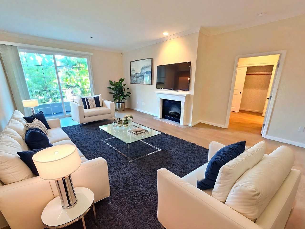 2969 Kelton Ave - Photo 5 of 50