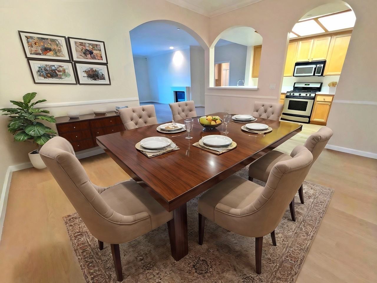 2969 Kelton Ave - Photo 6 of 50