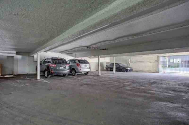 5307 Sepulveda Blvd. - Photo 3 of 31