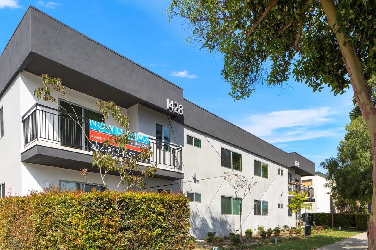 12th Street - Photo 2 of 5