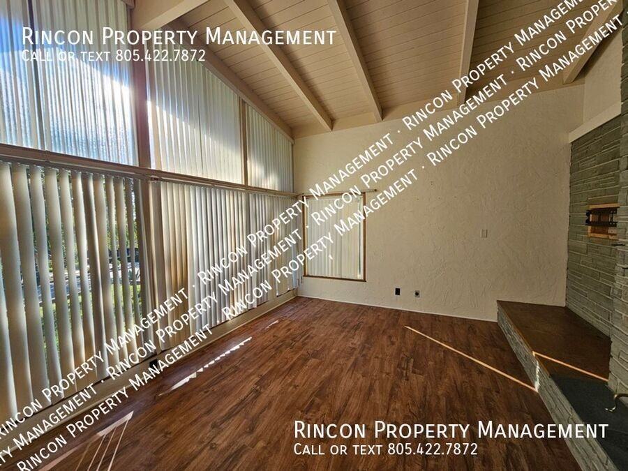 3677 Willowick Dr - Photo 4 of 41