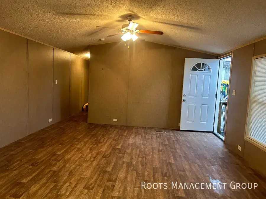 3111 Josibpet Ln #3111JL - Photo 4 of 17