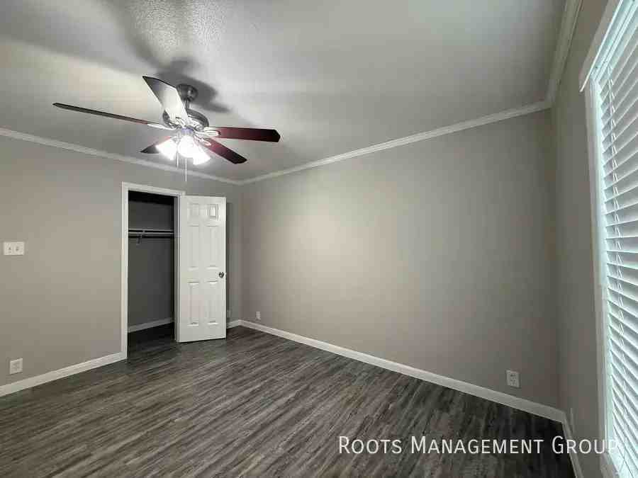 4503 Blue Bonnet Dr #4503B - Photo 7 of 25