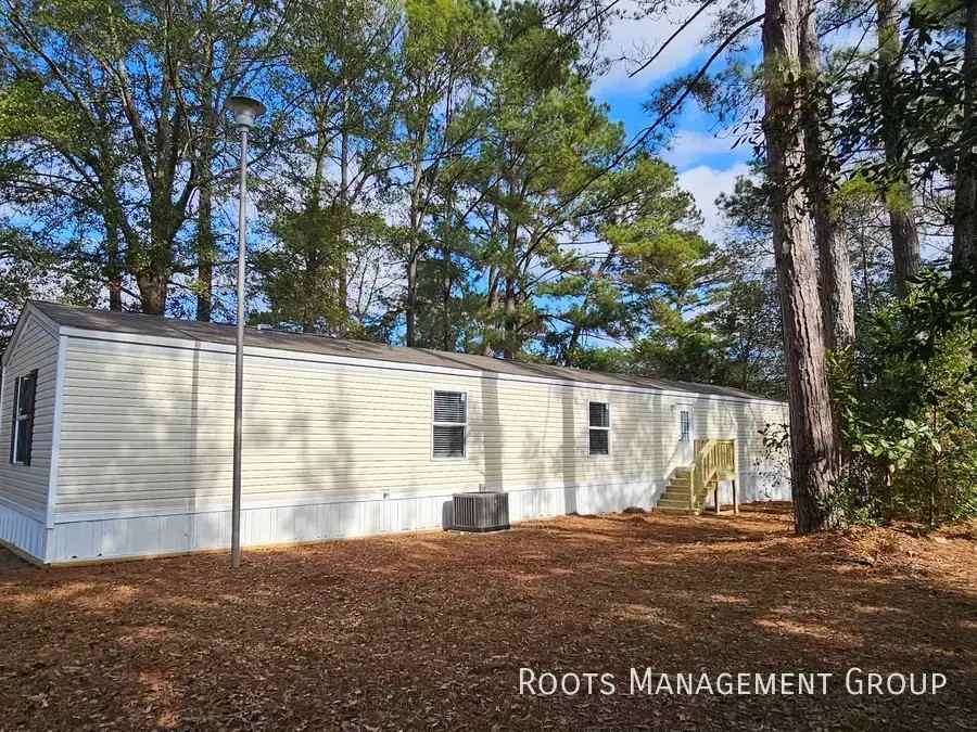 26 Mark Dr #26 - Photo 3 of 16