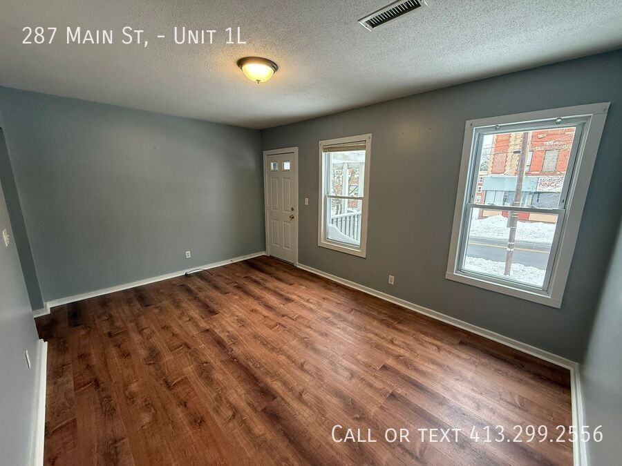 287 Main St #1L - Photo 5 of 17