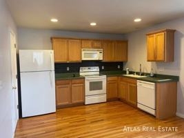 featured image of 843 Mockingbird St