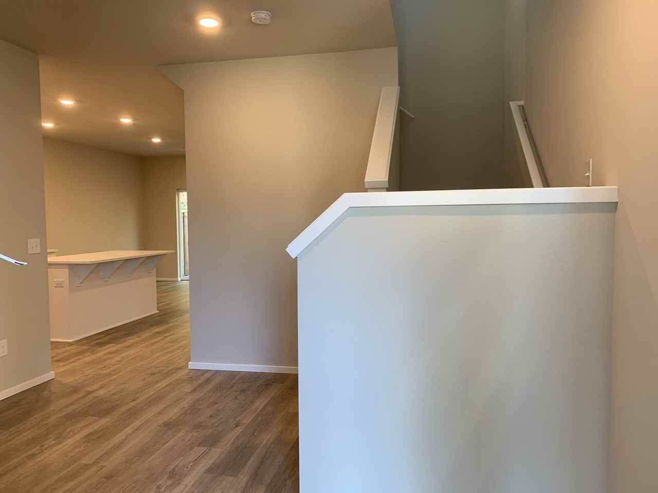 9452 N Chestnut Ct - Photo 2 of 30