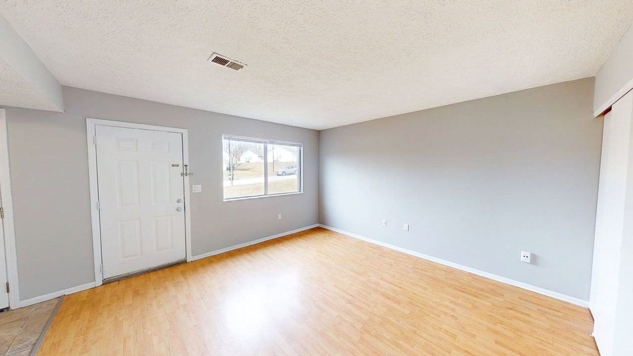 3140 Walden Pl - Photo 5 of 25