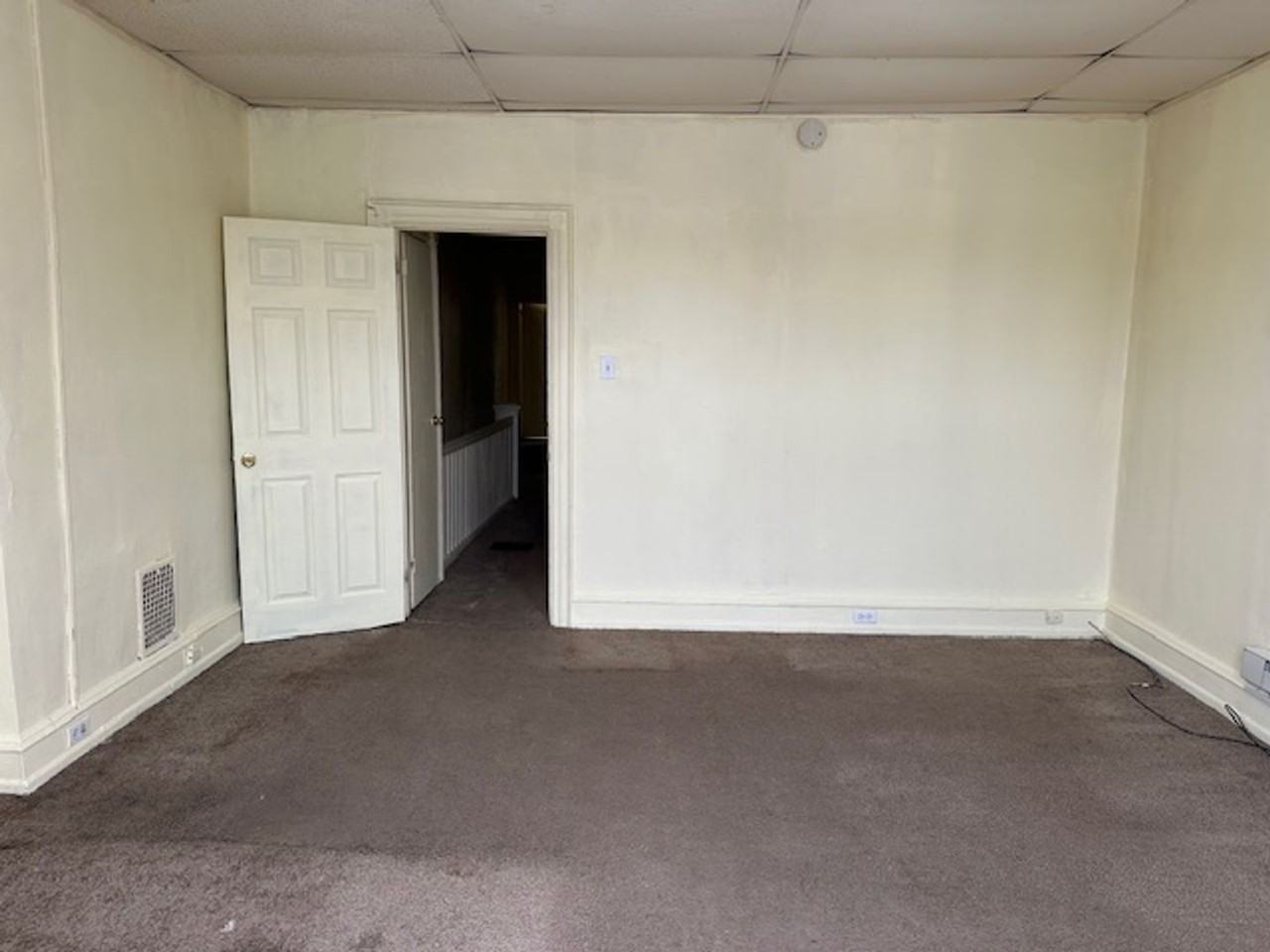 2225 N 4th St - Photo 3 of 9