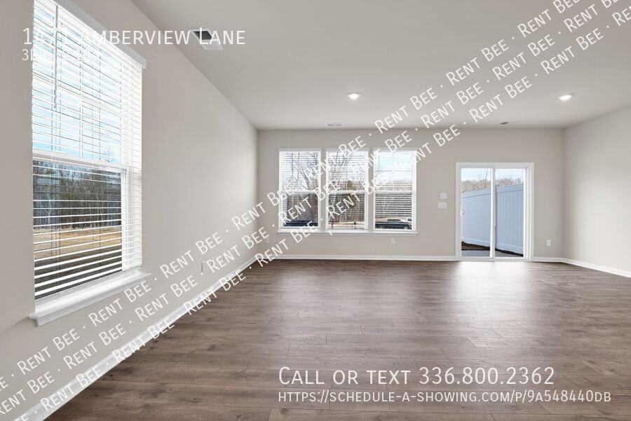 1471 Amberview Ln - Photo 7 of 45