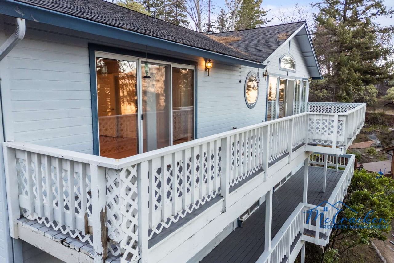 525 Ashland Loop Rd - Photo 3 of 40