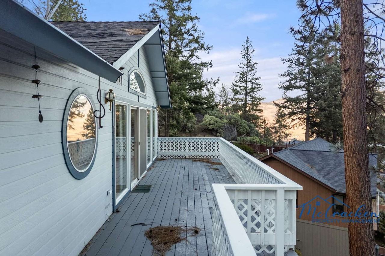 525 Ashland Loop Rd - Photo 5 of 40