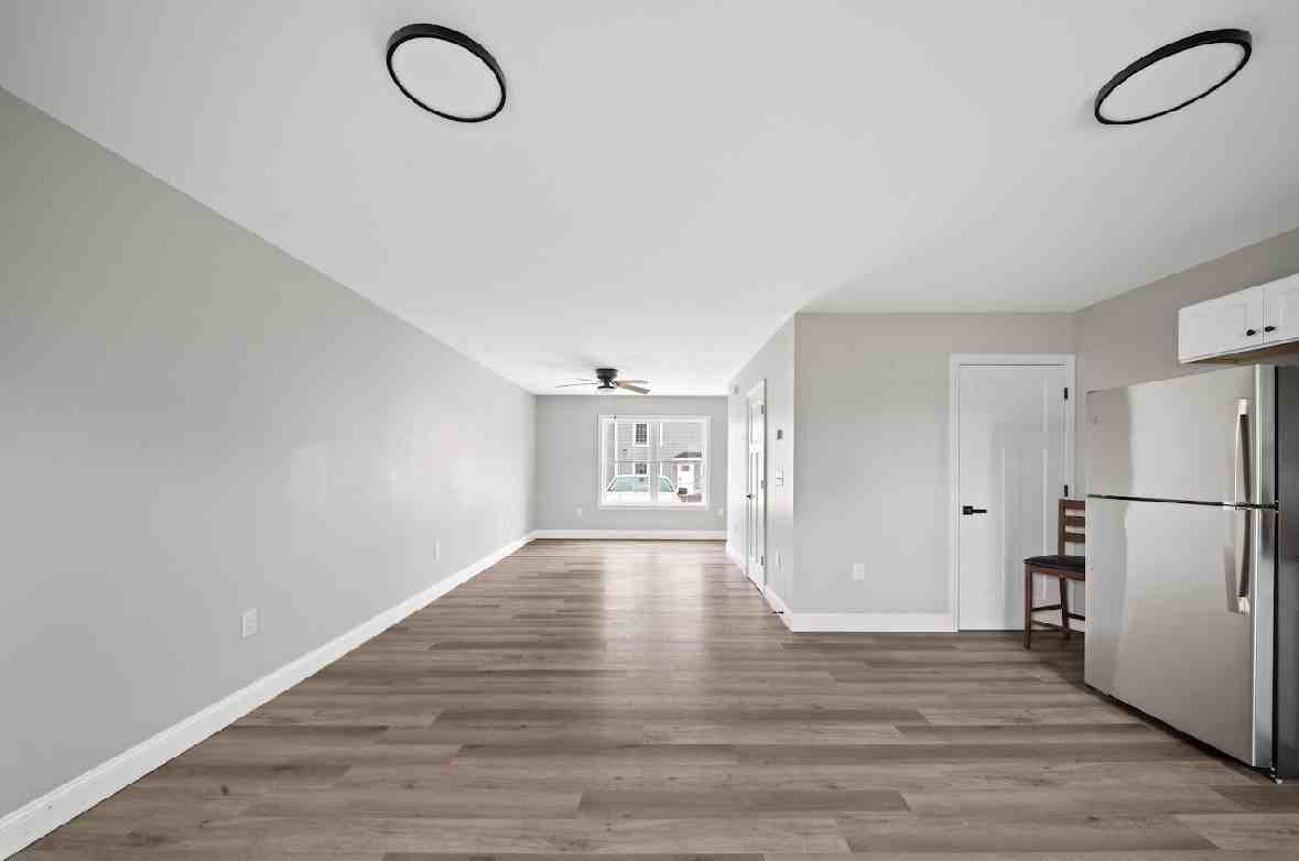 47 Pembroke Drive #104 B#1 - Photo 2 of 9