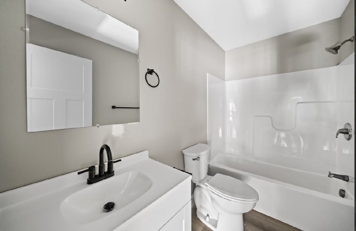 47 Pembroke Drive #104 B#1 - Photo 7 of 9