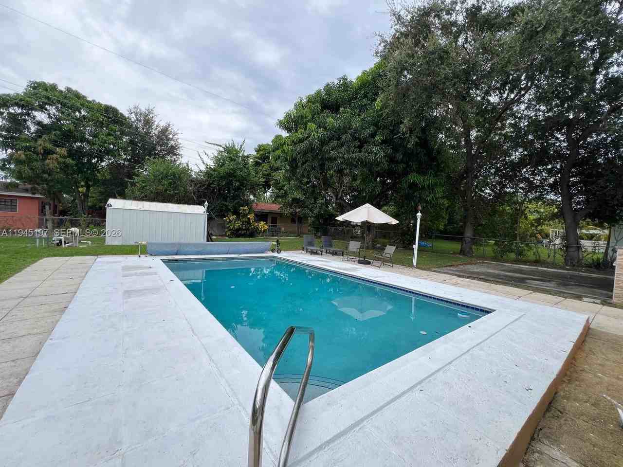 1735 Ne 157th Ter #1735 - Photo 6 of 42