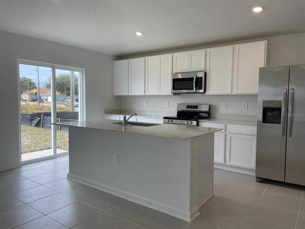 2526 Mckinley Dr #2526 - Photo 6 of 15