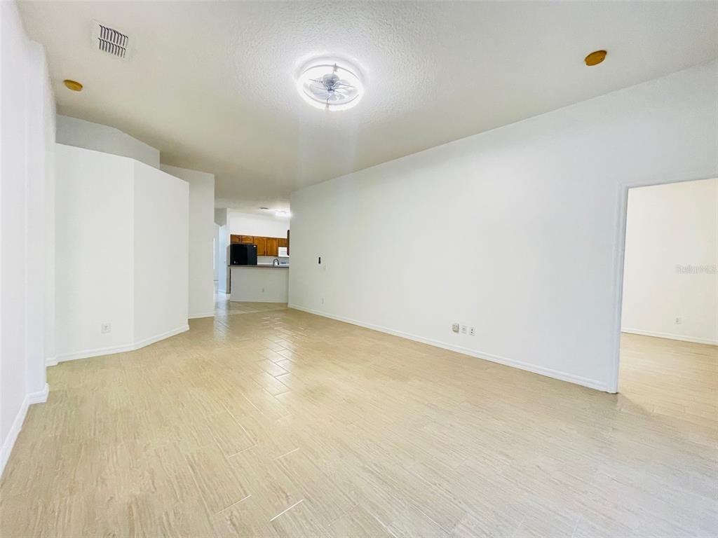 2926 Daybreak Dr #2926 - Photo 5 of 22