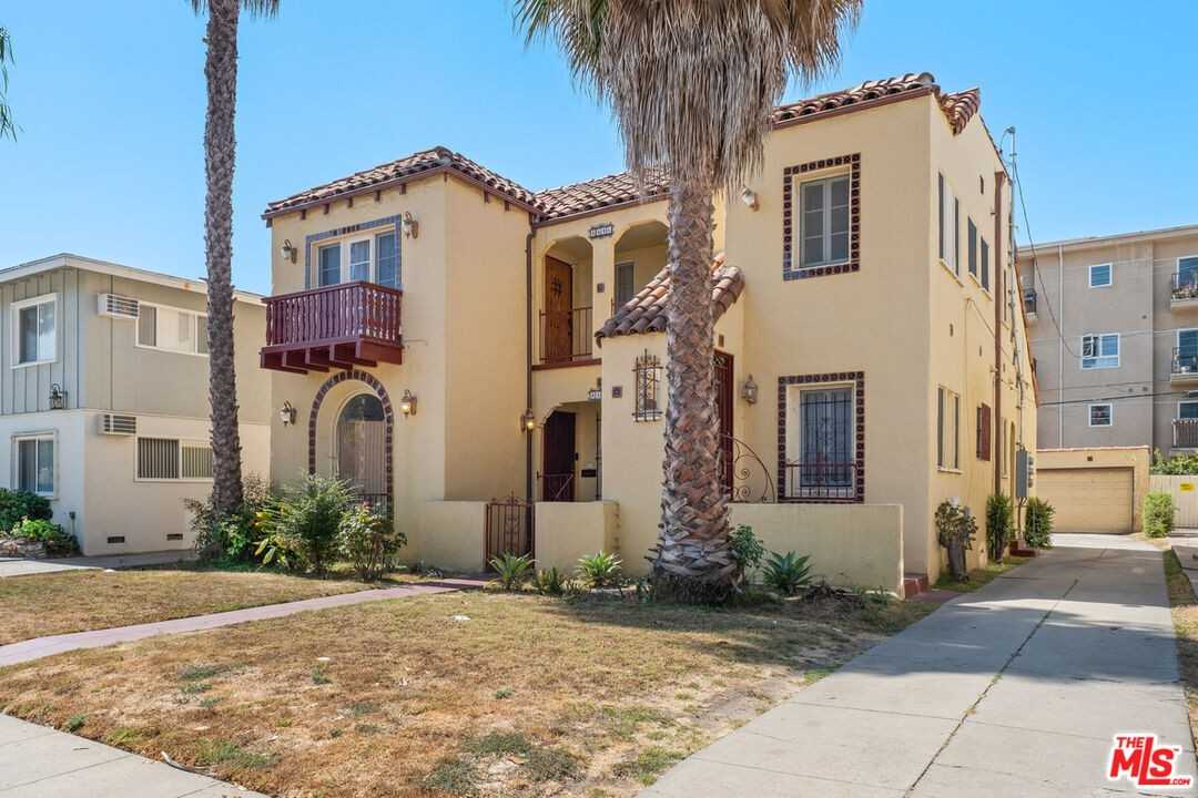 8544 Saturn St #8544 - Photo 2 of 10