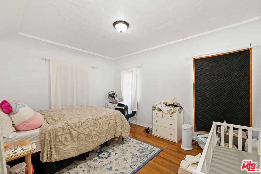 8544 Saturn St #8544 - Photo 4 of 10