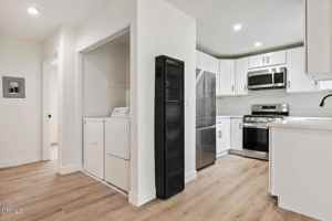 featured image of 532 E 97th St #532-2