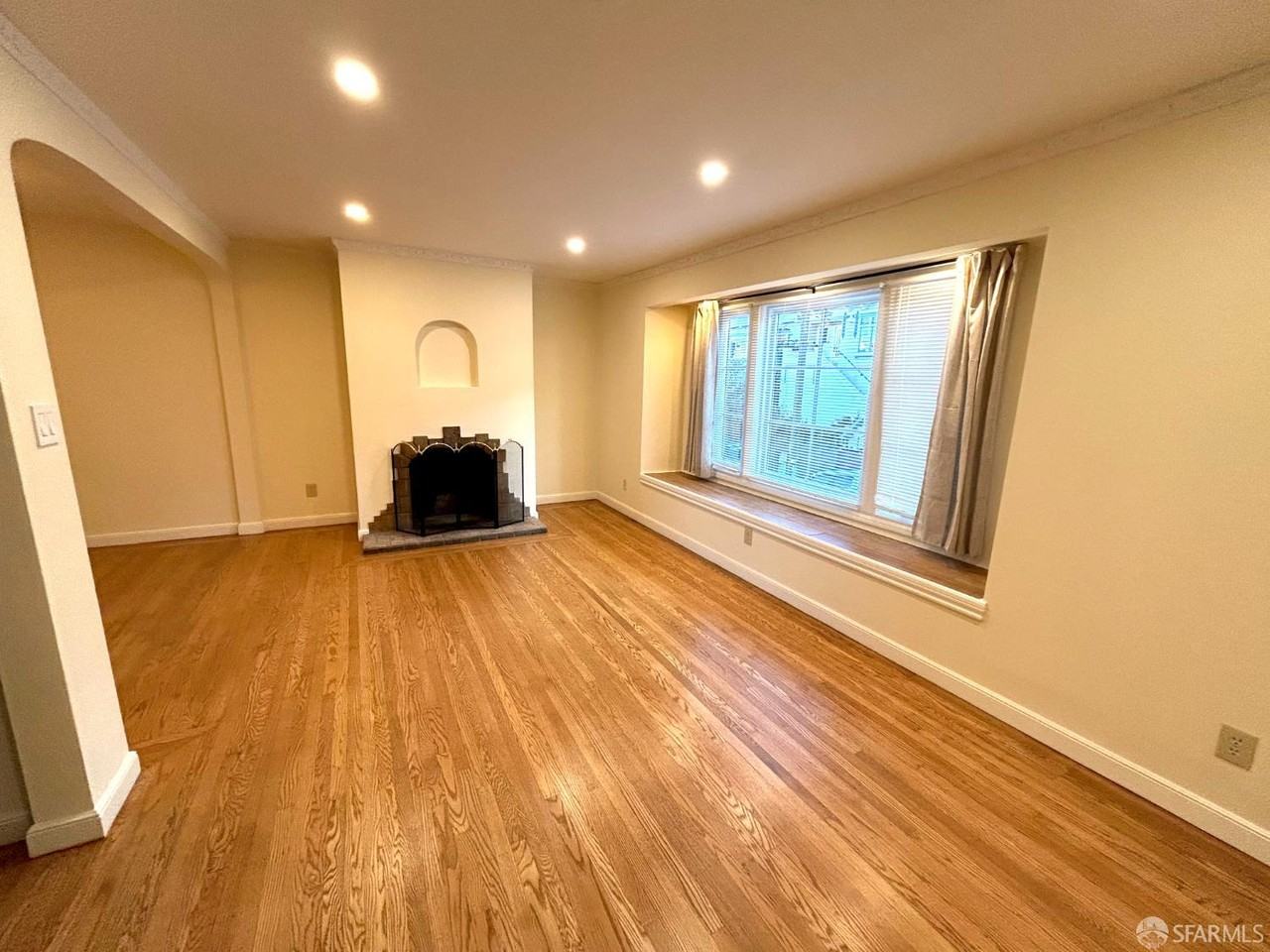 106108 Caselli Ave #106-106 - Photo 2 of 21