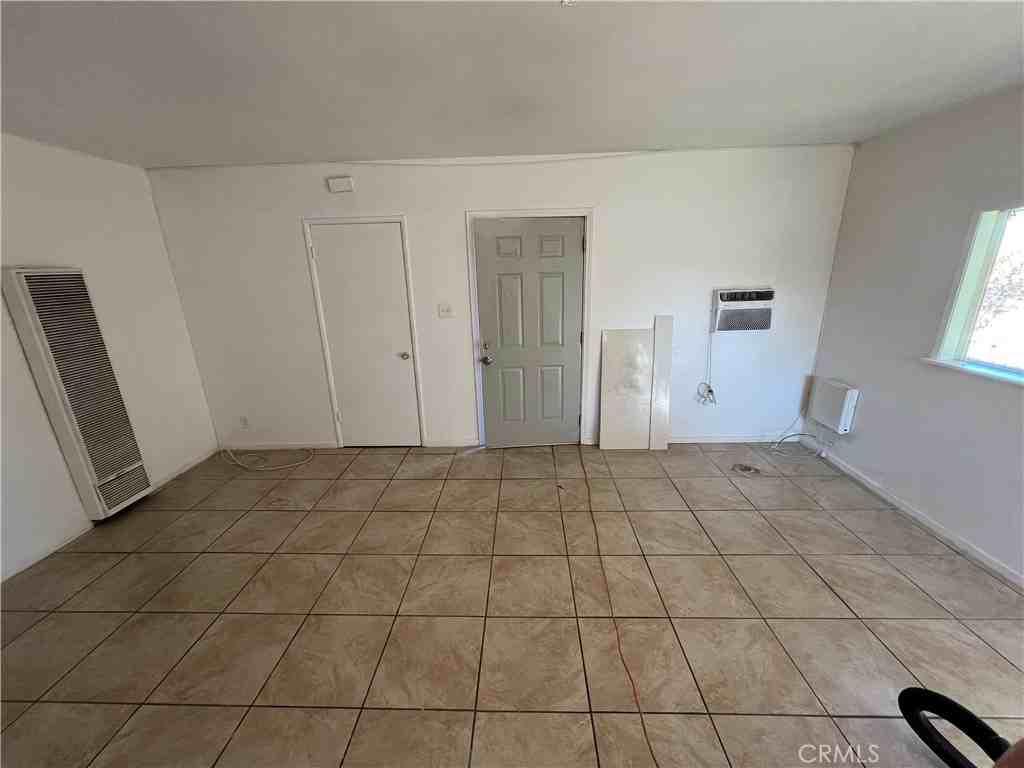 32942 Perret Blvd #32942 - Photo 3 of 10