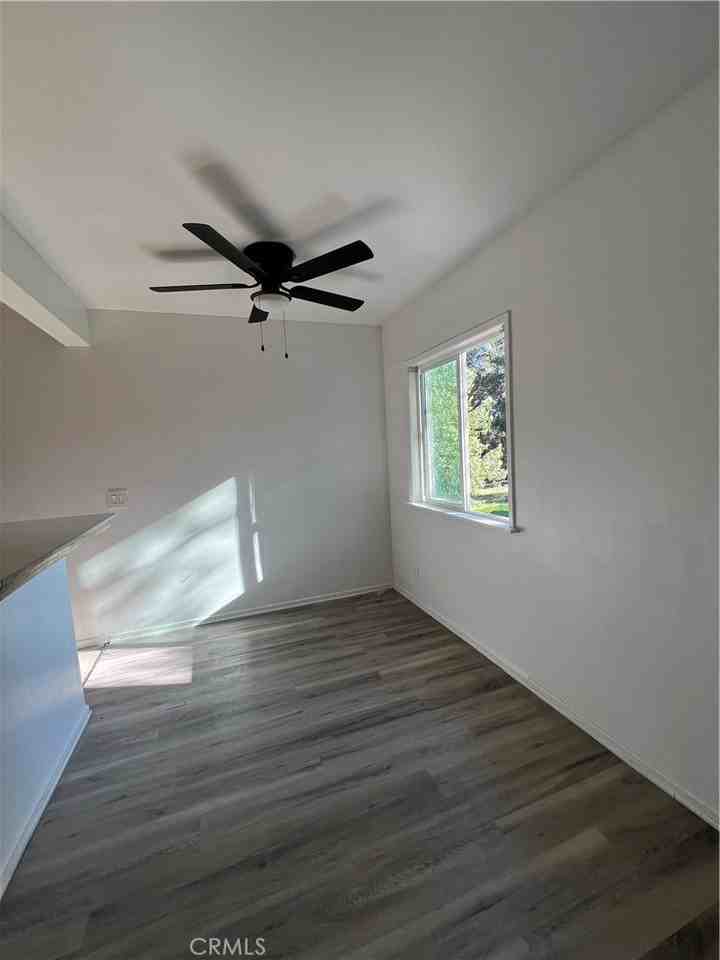 32942 Perret Blvd #32942 - Photo 5 of 10